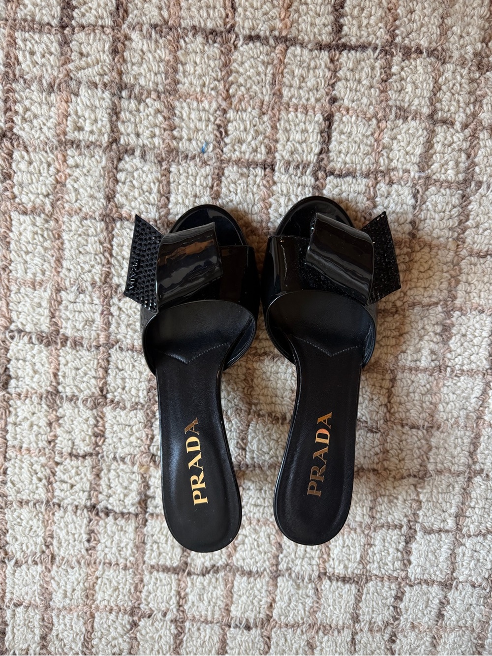 NEW Prada Black Patent Slide Mules with Bow Accent - Picture 3 of 4